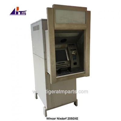 Através do Muro Máquina ATM Wincor Nixdorf Procash 2050XE USB carga traseira ao ar livre