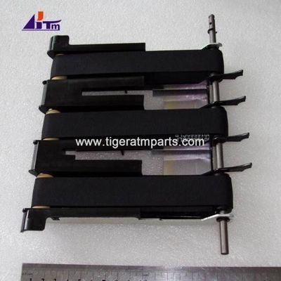 Partes da máquina ATM NCR Nota de pinça Assy 445-0643746