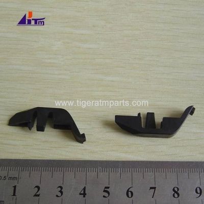 Diebold ATM Peças sobressalentes Opteva Stacker Bump Endplate Left 49200674000A